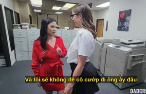 Rất đẹp! Người mẫu Mila Azul thủ dâm ngoài trời! !